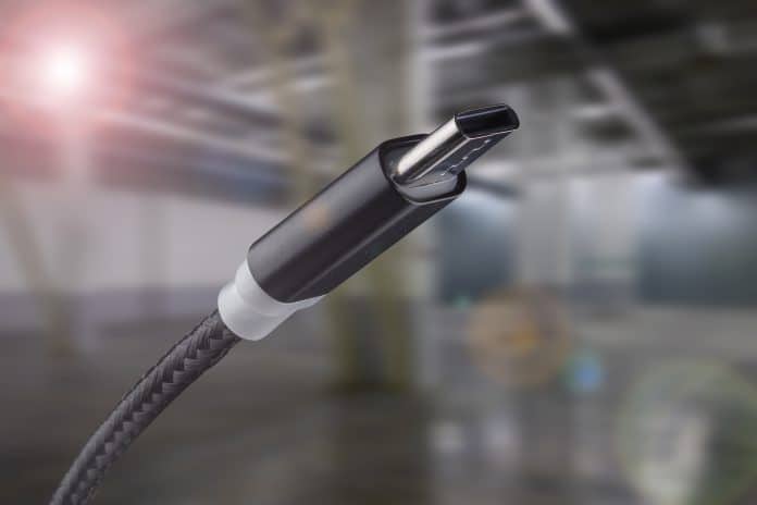 Soluzione per test di compliance USB Type-C automatizzata